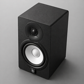 Активный студийный монитор Yamaha HS7I