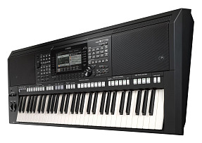 Синтезатор Yamaha PSR-S775